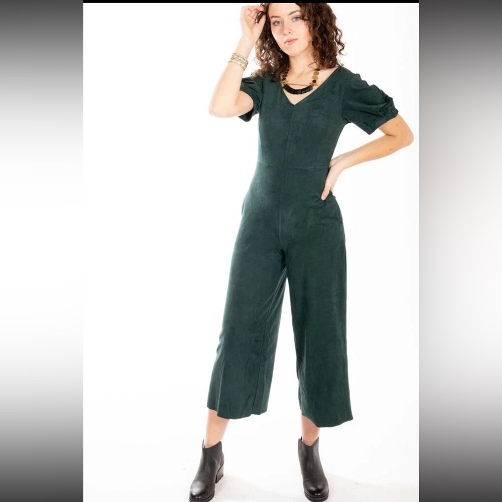 Lysse Lucia V-Neck Vegan Cropped Suede Jumper In Emerald Green Size Small
